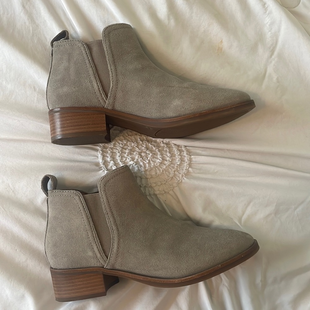 Lucky Brand Pogan Booties